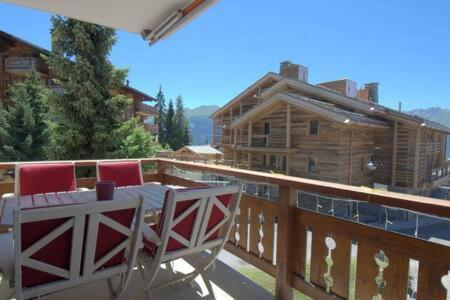 Ski-In, Chalet-Style Appt Central Verbier - 1 Min Walk To Lift Exterior photo